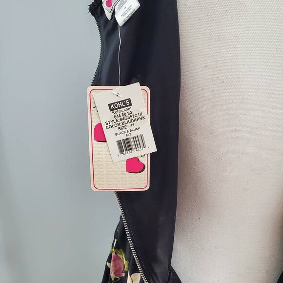 Three Pink Hearts Sleeveless Floral Blouson Dress Junior 11 - Picture 9 of 9